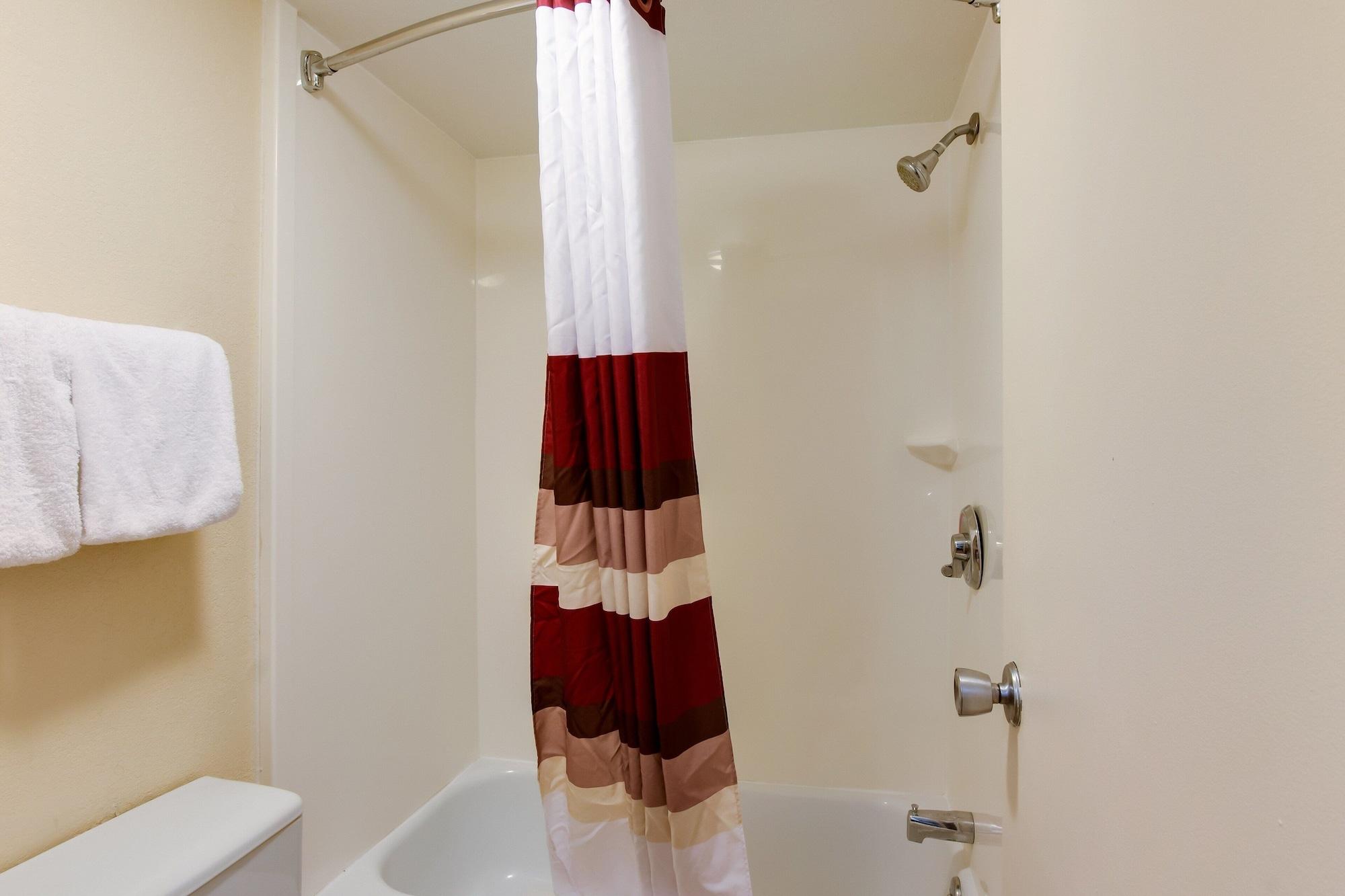 Red Roof Inn Grand Rapids Airport Cascade Ngoại thất bức ảnh